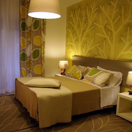 In Roma Life Hotel Kültér fotó