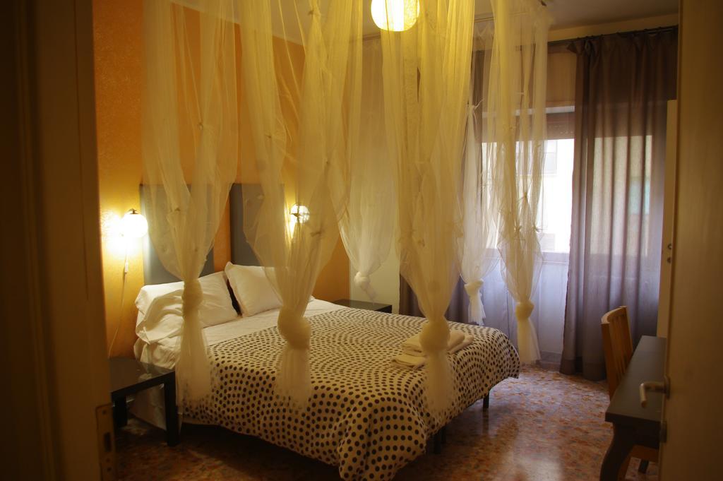 In Roma Life Hotel Kültér fotó