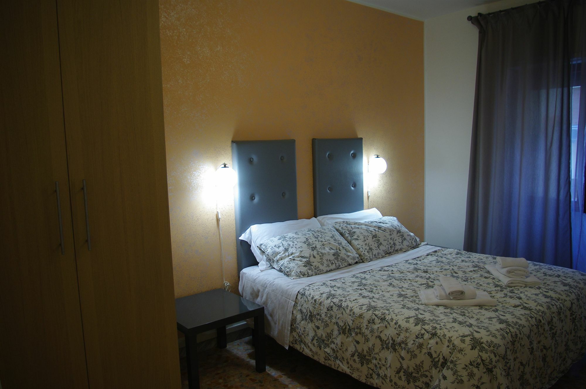 In Roma Life Hotel Kültér fotó